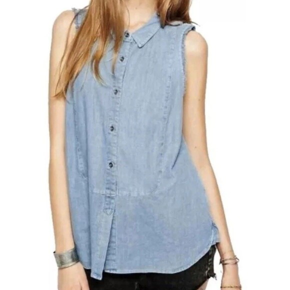 Free People Denim Sleeveless Frayed Edges Button Down Shirt Small Denim Western - Picture 1 of 6